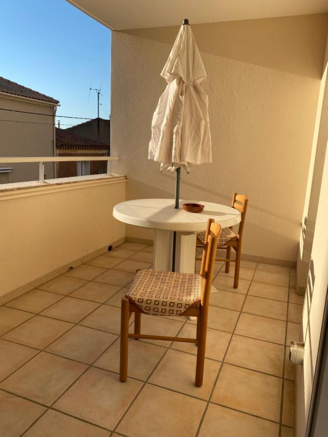 Appartement Lumineux Avec Place De Parking Privative ベジエ エクステリア 写真